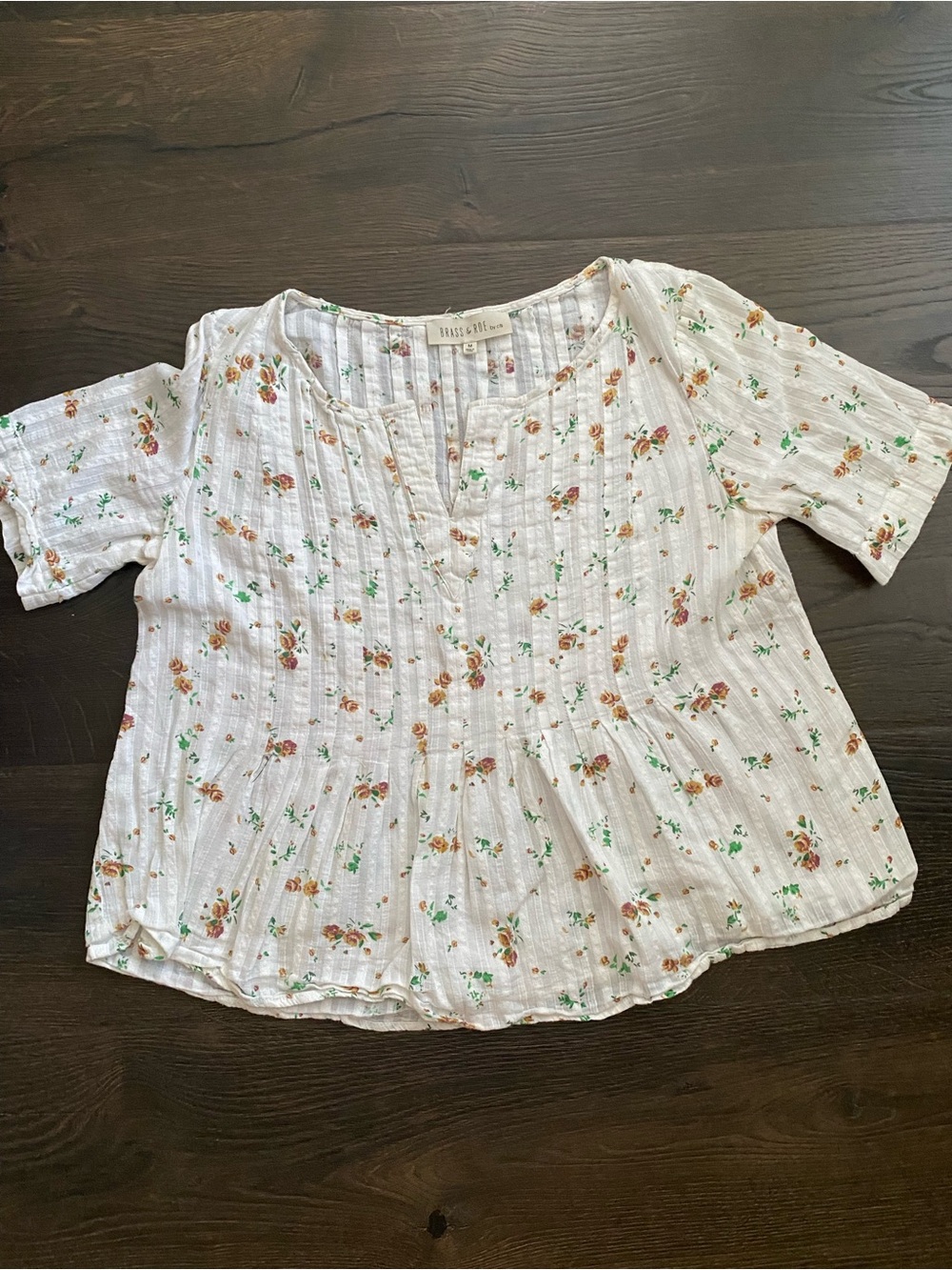 Brass and Roe 100% cotton floral top size M